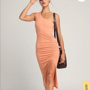 Centered on Style Peach Pink One-Shoulder Bodycon Midi Dress